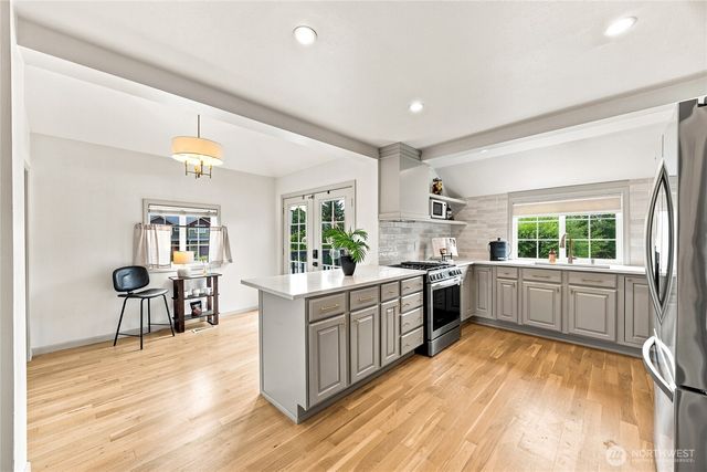 2803 9th Street SW, Puyallup, WA 98373
