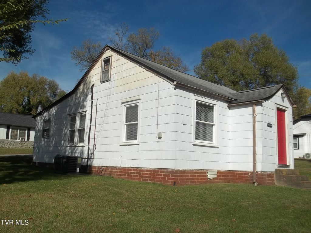 164 Birch Street, Mount Carmel, TN 37645