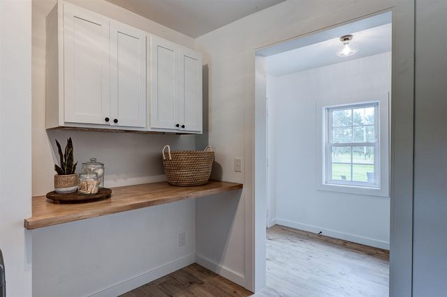 373 E D Avenue, Kalamazoo, MI 49009