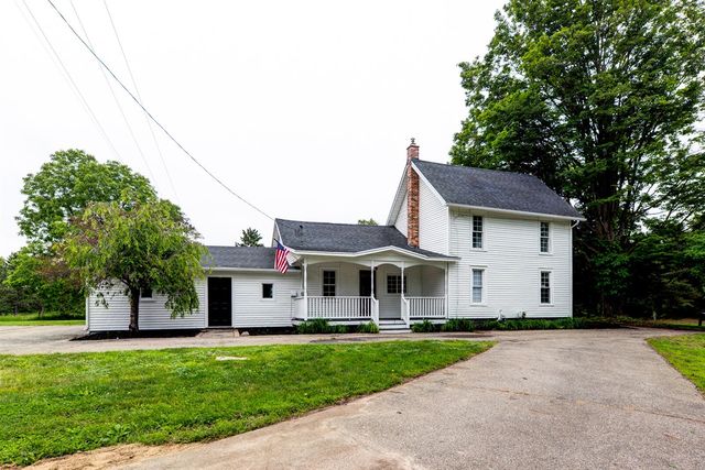 373 E D Avenue, Kalamazoo, MI 49009