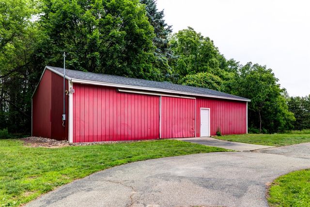 373 E D Avenue, Kalamazoo, MI 49009