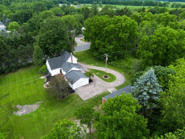 373 E D Avenue, Kalamazoo, MI 49009