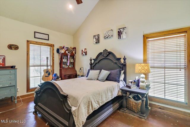 115 Ginns Way, Florence, MS 39073