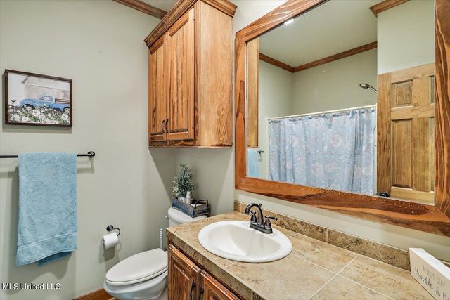 115 Ginns Way, Florence, MS 39073