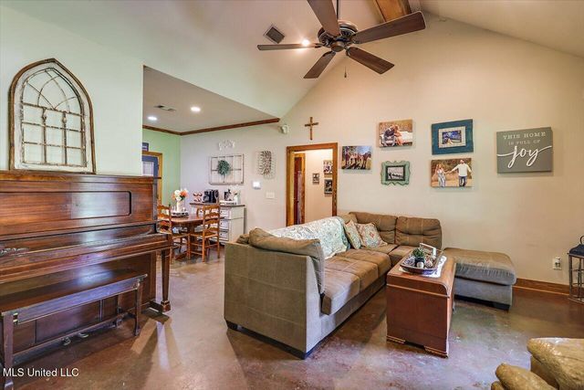 115 Ginns Way, Florence, MS 39073