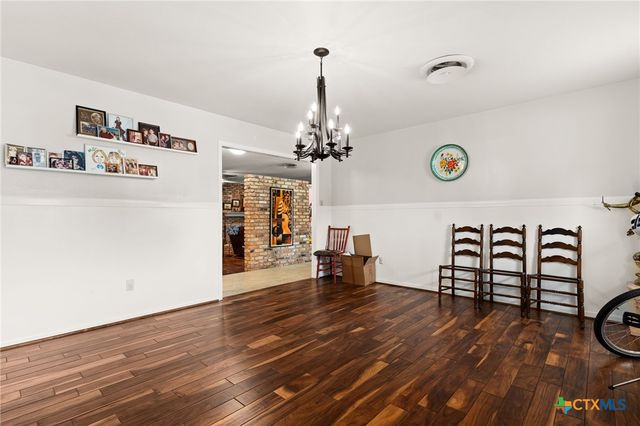 112 Skipcha Trail, Lampasas, TX 76550