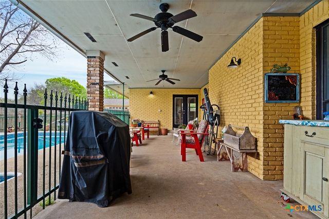 112 Skipcha Trail, Lampasas, TX 76550