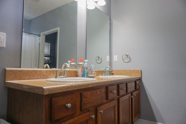 212 Ladue Avenue, Crestview, FL 32539