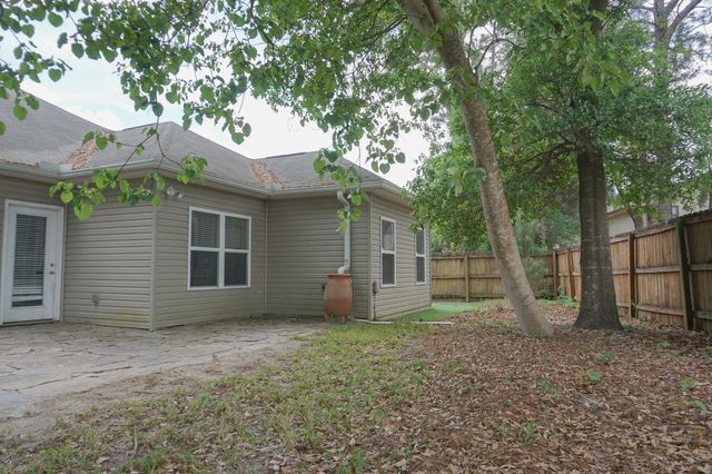 212 Ladue Avenue, Crestview, FL 32539