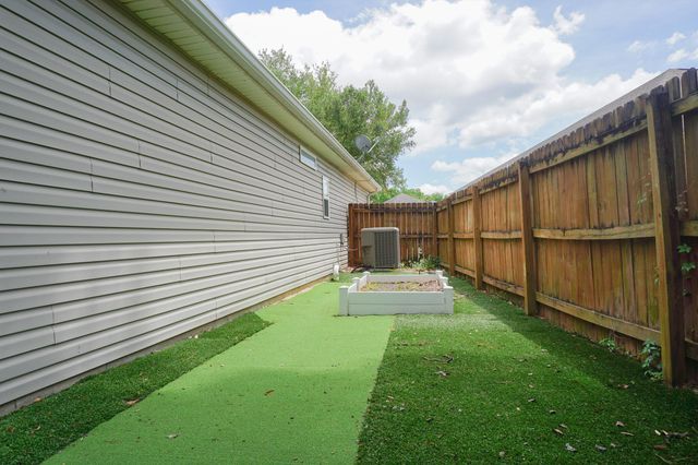 212 Ladue Avenue, Crestview, FL 32539