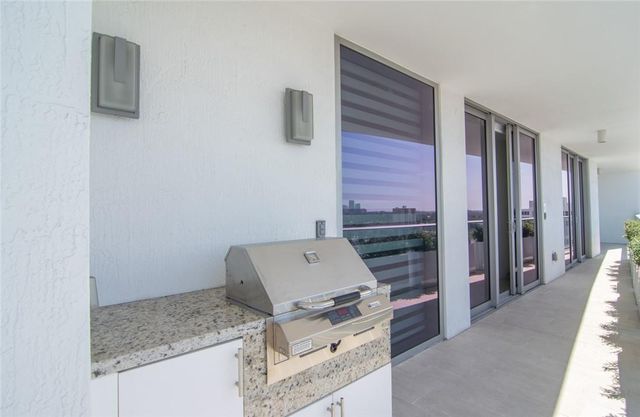 1180 N Federal Highway 1103, Fort Lauderdale, FL 33304