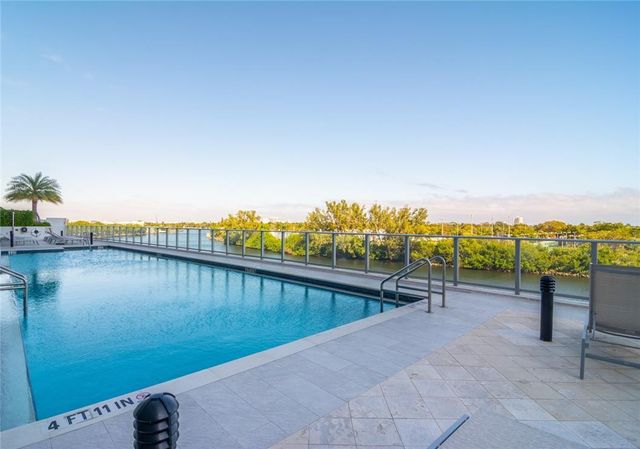 1180 N Federal Highway 1103, Fort Lauderdale, FL 33304