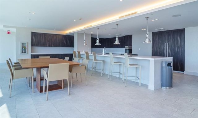 1180 N Federal Highway 1103, Fort Lauderdale, FL 33304