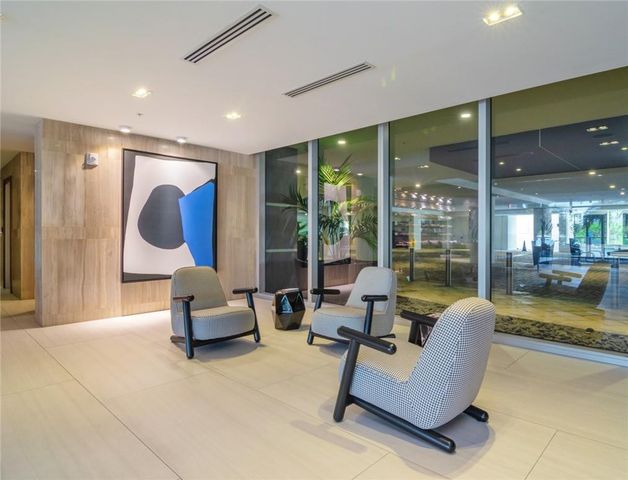 1180 N Federal Highway 1103, Fort Lauderdale, FL 33304