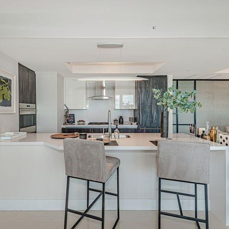 1180 N Federal Highway 1103, Fort Lauderdale, FL 33304