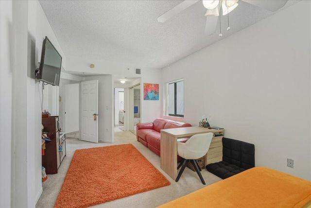 2105 Lavers Circle 212, Delray Beach, FL 33444