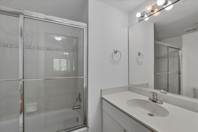 2105 Lavers Circle 212, Delray Beach, FL 33444