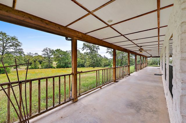 11791 Silver Springs RD, Rockdale, TX 76567