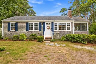 25 Freydis Dr, Dennis, MA 02660