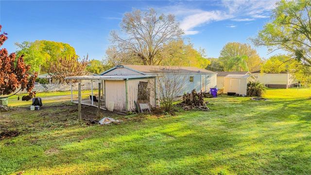 820 ROBINSON AVENUE, St Cloud, FL 34769