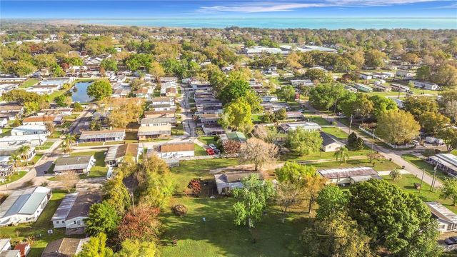 820 ROBINSON AVENUE, St Cloud, FL 34769