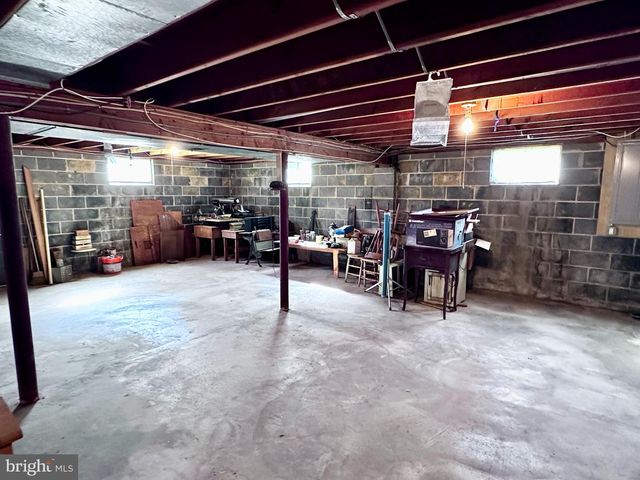 41 WILLIAM AVE, Williamstown, NJ 08094