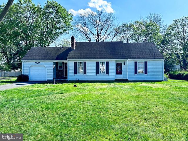 41 WILLIAM AVE, Williamstown, NJ 08094