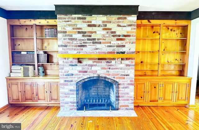 41 WILLIAM AVE, Williamstown, NJ 08094
