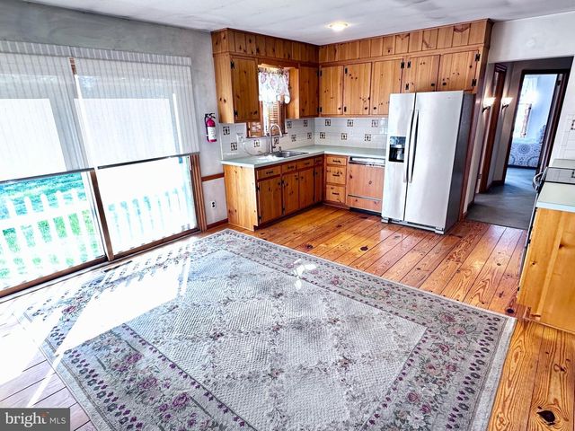 41 WILLIAM AVE, Williamstown, NJ 08094