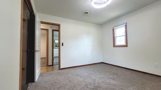 9242 Queen Avenue S, Bloomington, MN 55431