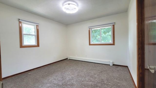 9242 Queen Avenue S, Bloomington, MN 55431