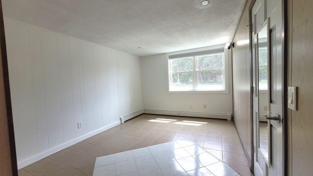 9242 Queen Avenue S, Bloomington, MN 55431