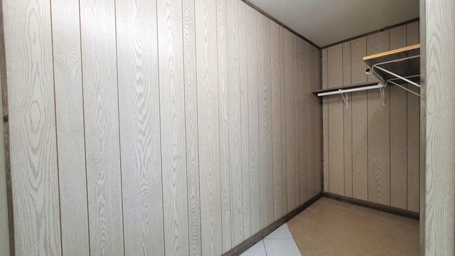 9242 Queen Avenue S, Bloomington, MN 55431