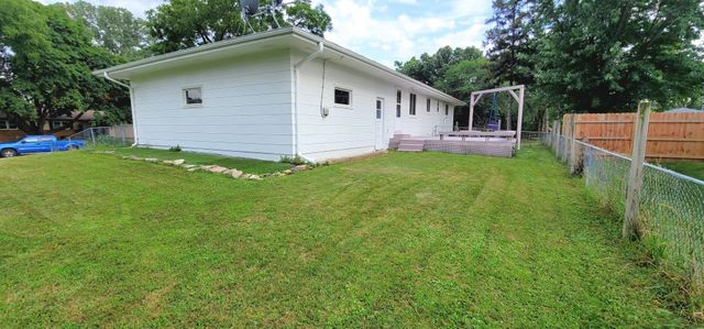 9242 Queen Avenue S, Bloomington, MN 55431