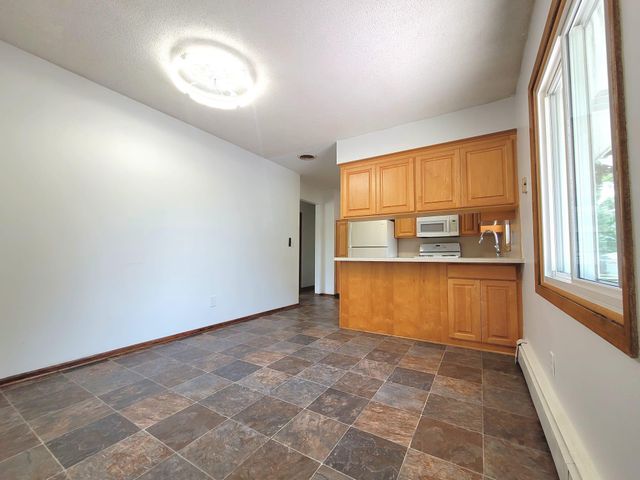 9242 Queen Avenue S, Bloomington, MN 55431