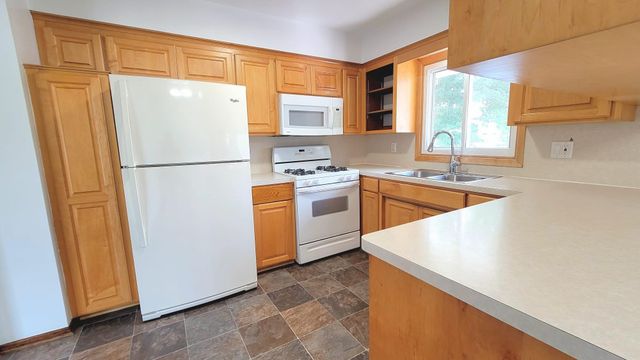 9242 Queen Avenue S, Bloomington, MN 55431