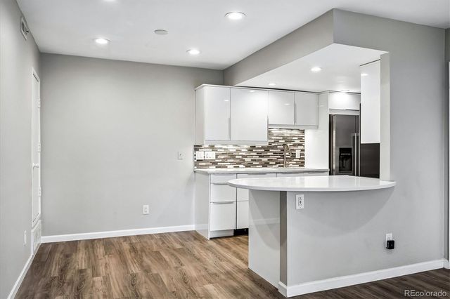 8335 Fairmount Drive 3-102, Denver, CO 80247