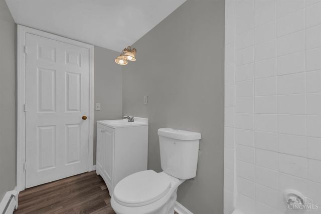 6110 Stover Ave, Cincinnati, OH 45237