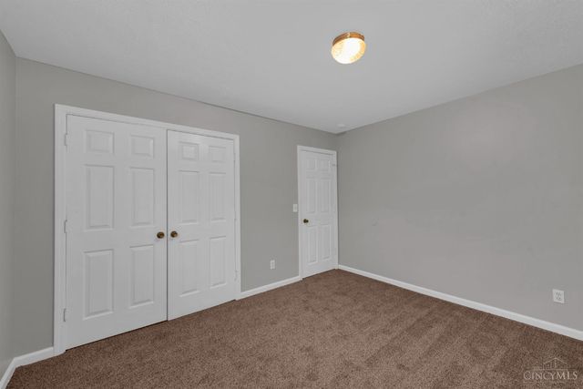 6110 Stover Ave, Cincinnati, OH 45237