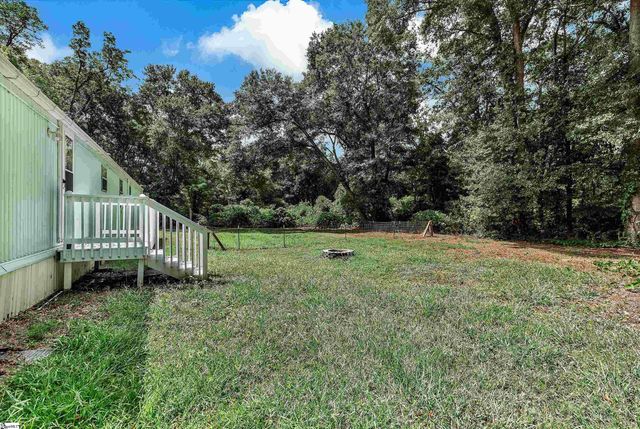 315 Shirley Circle, Townville, SC 29689