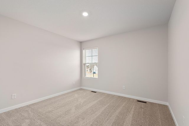 7083 139th Place NW, Ramsey, MN 55303