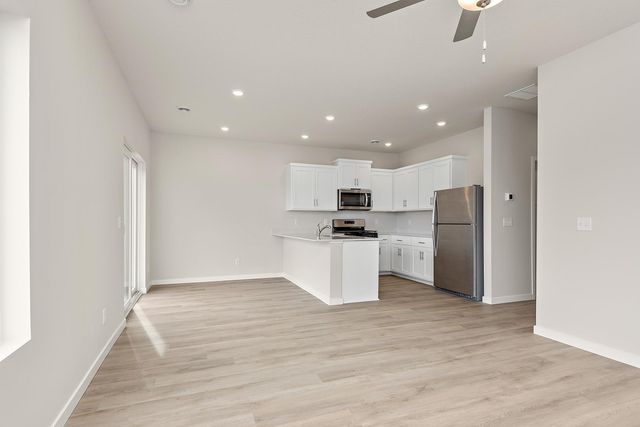 7083 139th Place NW, Ramsey, MN 55303