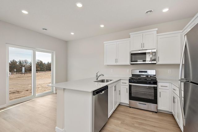 7083 139th Place NW, Ramsey, MN 55303