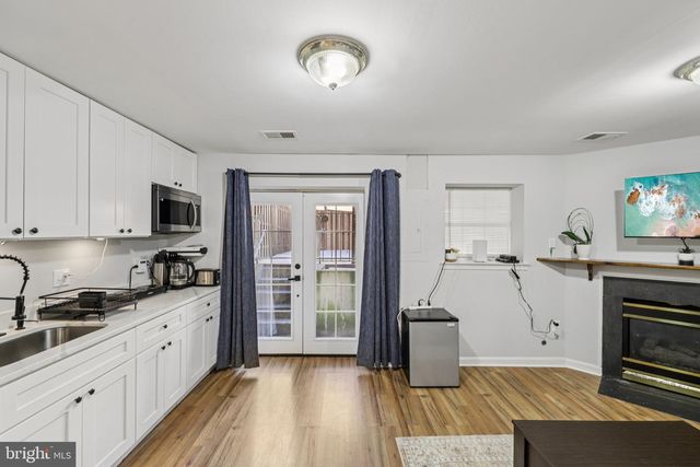 5154 MEETING PL, Woodbridge, VA 22193