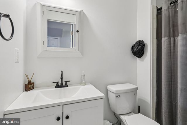 5154 MEETING PL, Woodbridge, VA 22193