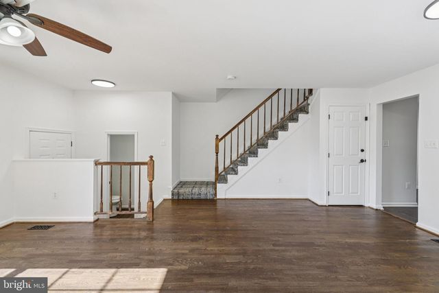 5154 MEETING PL, Woodbridge, VA 22193