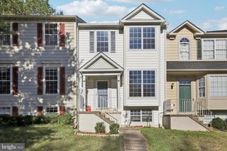 5154 MEETING PL, Woodbridge, VA 22193