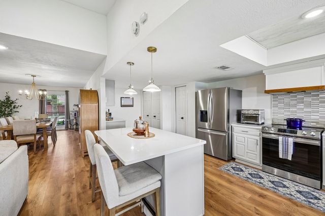 2927 Winterberry Drive, Carrollton, TX 75007