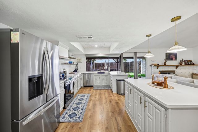 2927 Winterberry Drive, Carrollton, TX 75007
