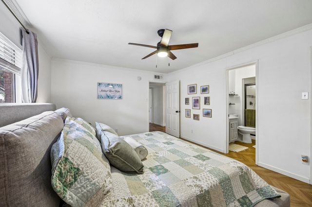 2927 Winterberry Drive, Carrollton, TX 75007